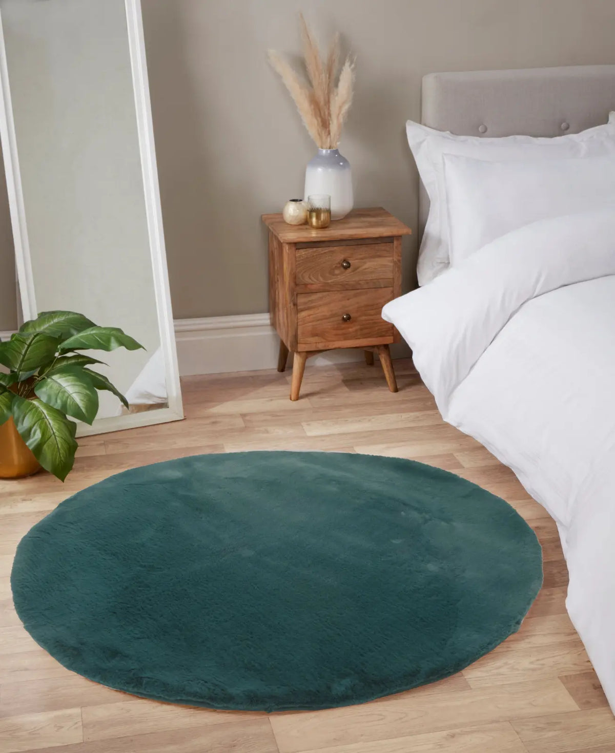 Cosset Forest Green Faux Fur Rug