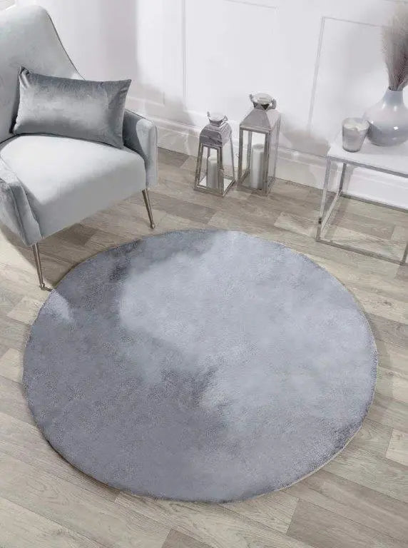 Frost Silver Grey Tipped Faux Fur Rug