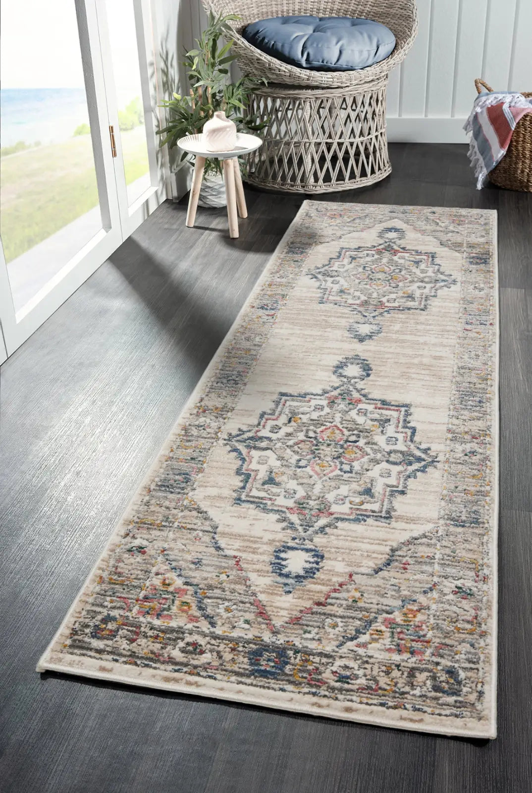Laurel Cream Vintage Medallion Rug