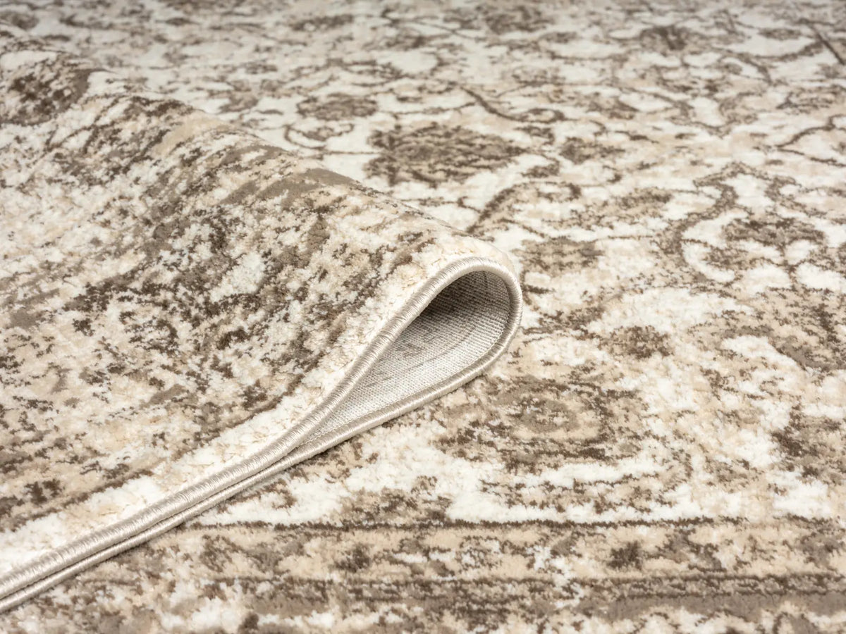 Lewes Cream & Beige Distressed Medallion Rug