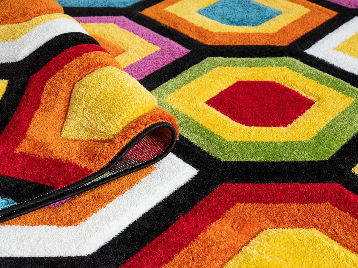 Macaw Rainbow Hexagon Rug