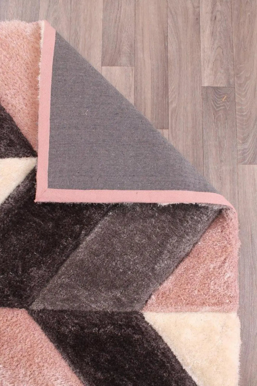 Portland Blush Pink 3D Carved Chevron Shaggy Rug