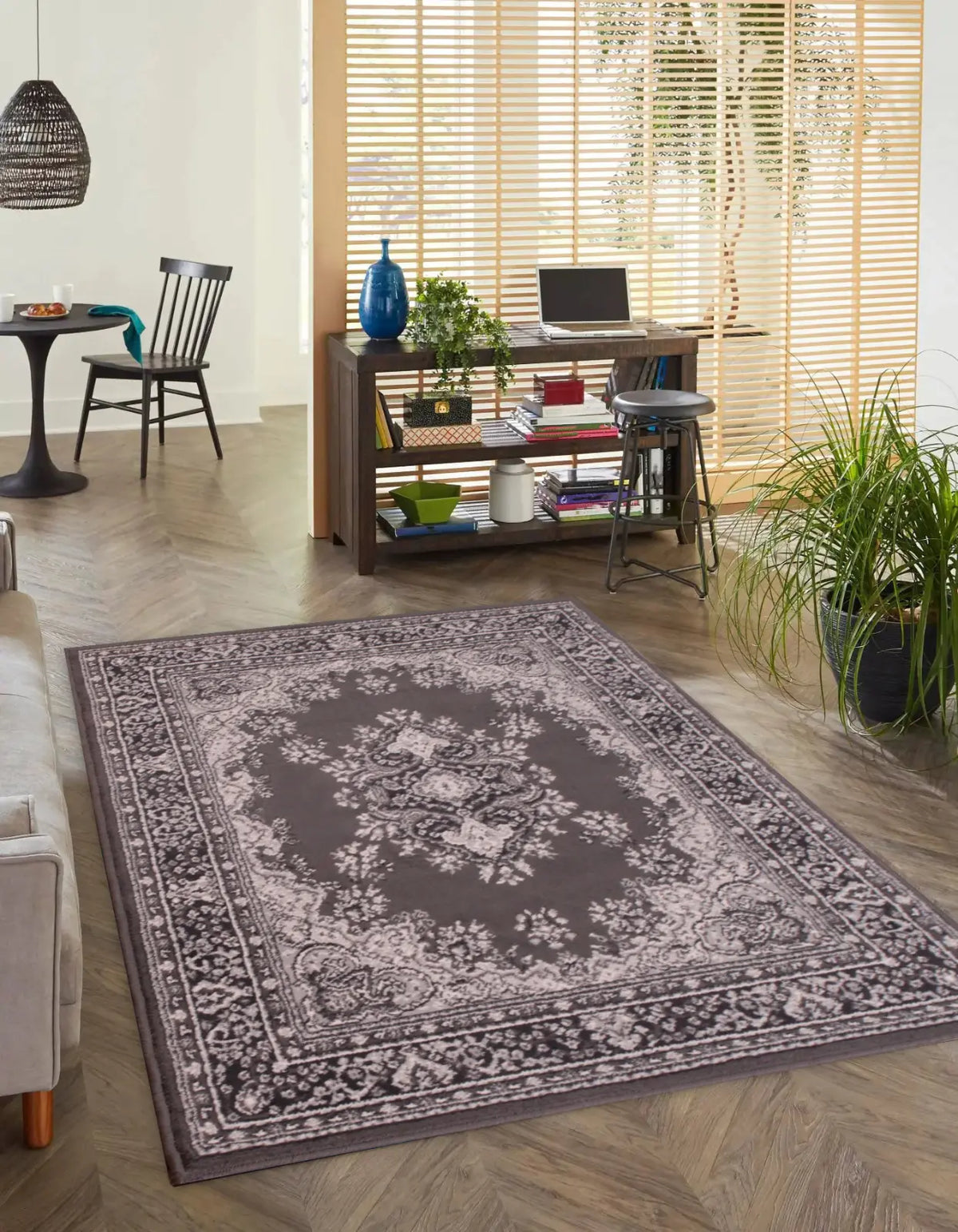 Richmond Dark Grey Traditional Medallion Rug